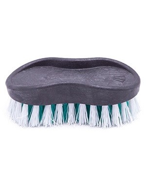 ESCOVA DE MAO OVAL PLASTICA BICOLOR 12X6,5X4,5CM UN. PEROBINHA